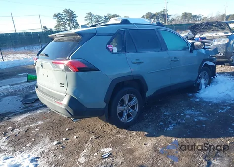 2022 Toyota Rav4 Xle z USA, uszkodzony, nr VIN 2T3P1RFV0NW250392